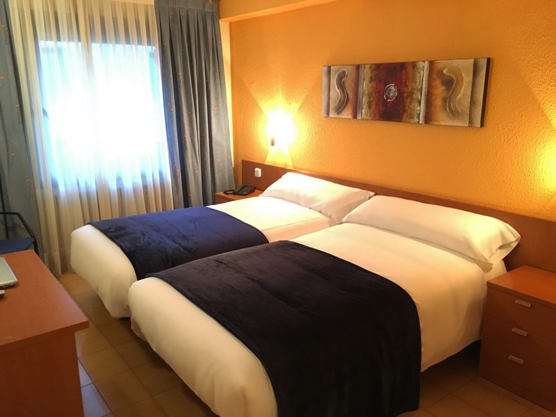 Twin room Hotel Casado